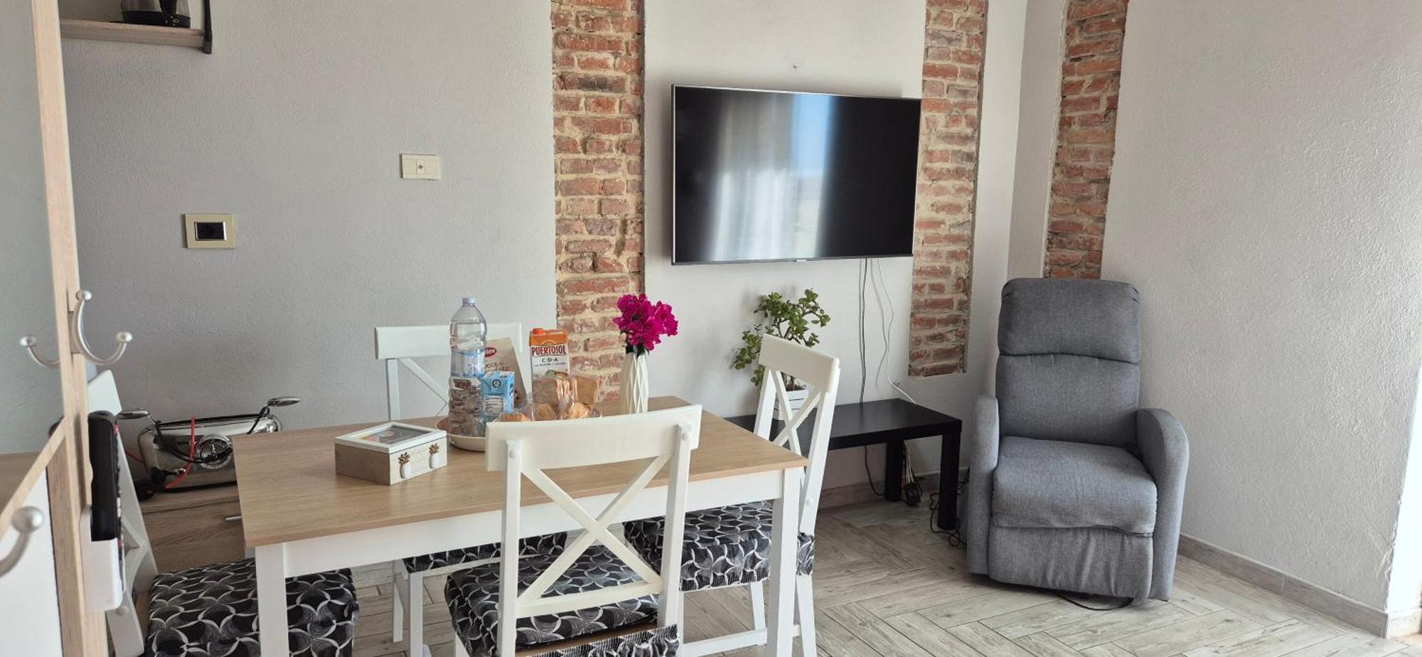 Piero'S Apartment Карбония Экстерьер фото